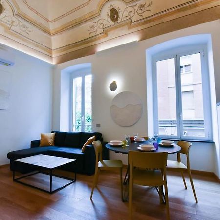 Loft 21 - Lussuoso Ed Elegante A Due Passi Dal Mare Apartment ฟีนาเลลีกูเร ภายนอก รูปภาพ
