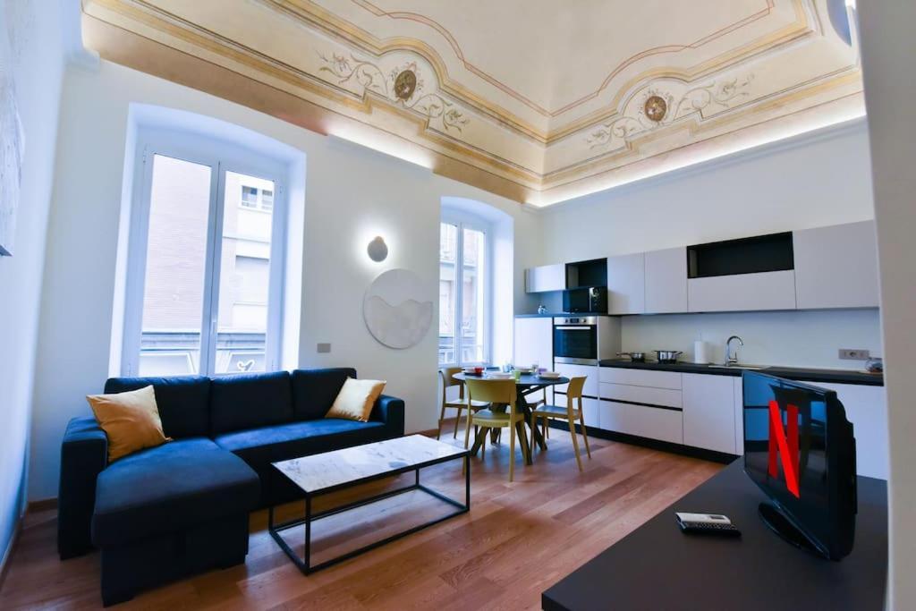 Loft 21 - Lussuoso Ed Elegante A Due Passi Dal Mare Apartment ฟีนาเลลีกูเร ภายนอก รูปภาพ
